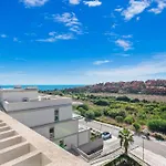 아파트 Beautiful Penthouse With Large Terrace