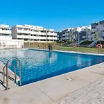 Beautiful Penthouse With Large Terrace 아파트 에스테포나