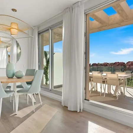 Apartment Beautiful Penthouse With Large Terrace *