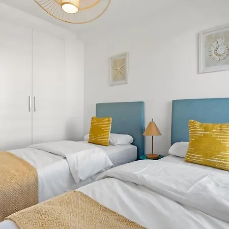 Beautiful Penthouse With Large Terrace Estepona