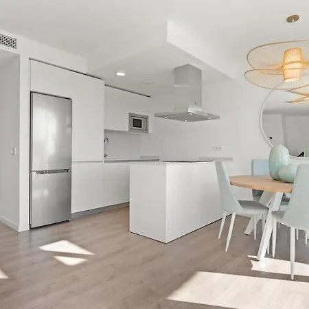 Apartment Beautiful Penthouse With Large Terrace