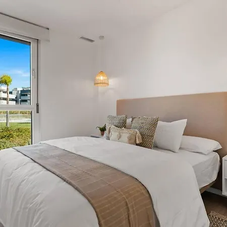 Apartment Beautiful Penthouse With Large Terrace Estepona