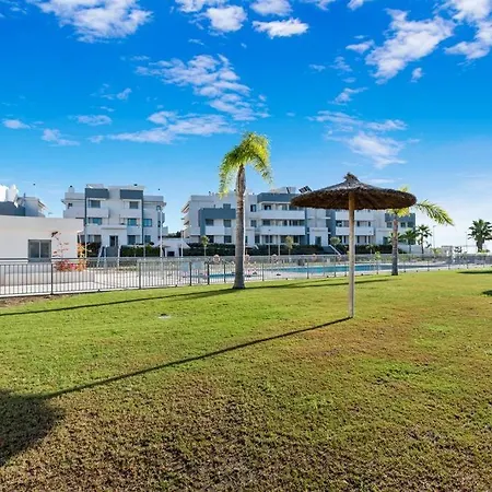 Apartment Beautiful Penthouse With Large Terrace Estepona